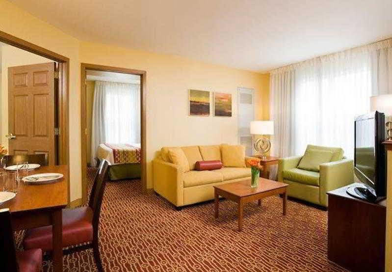 Towneplace Suites Los Angeles Lax Manhattan Beach Hawthorne Bagian luar foto